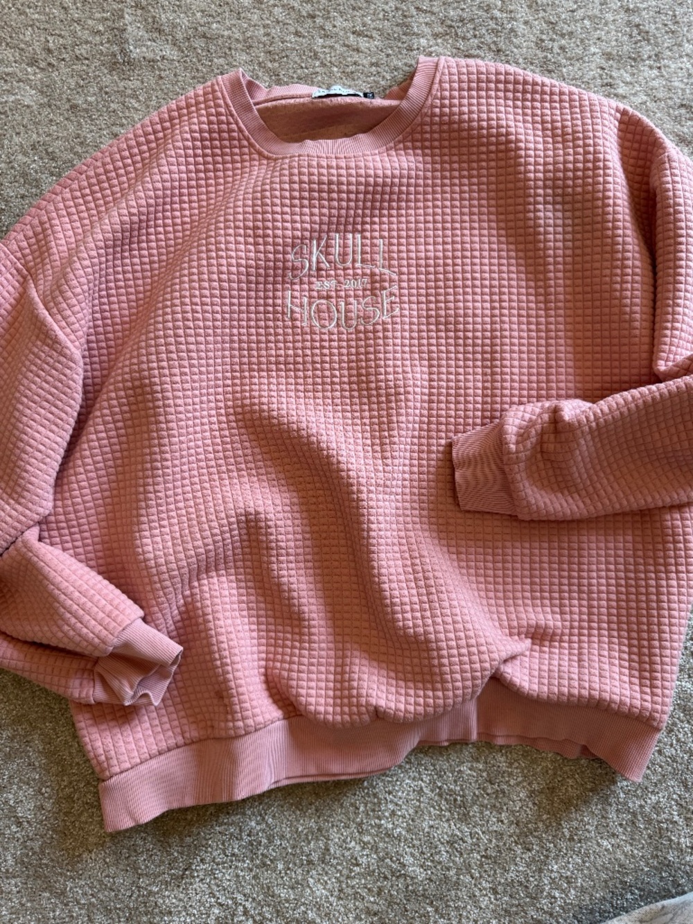 QUILTED SKULL HOUSE DESIGNS SWEATSHIRT